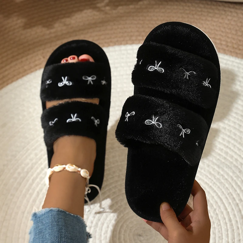 Winter Clothing Korea - Modieuze Pluche Slippers met Strikborduurwerk voor